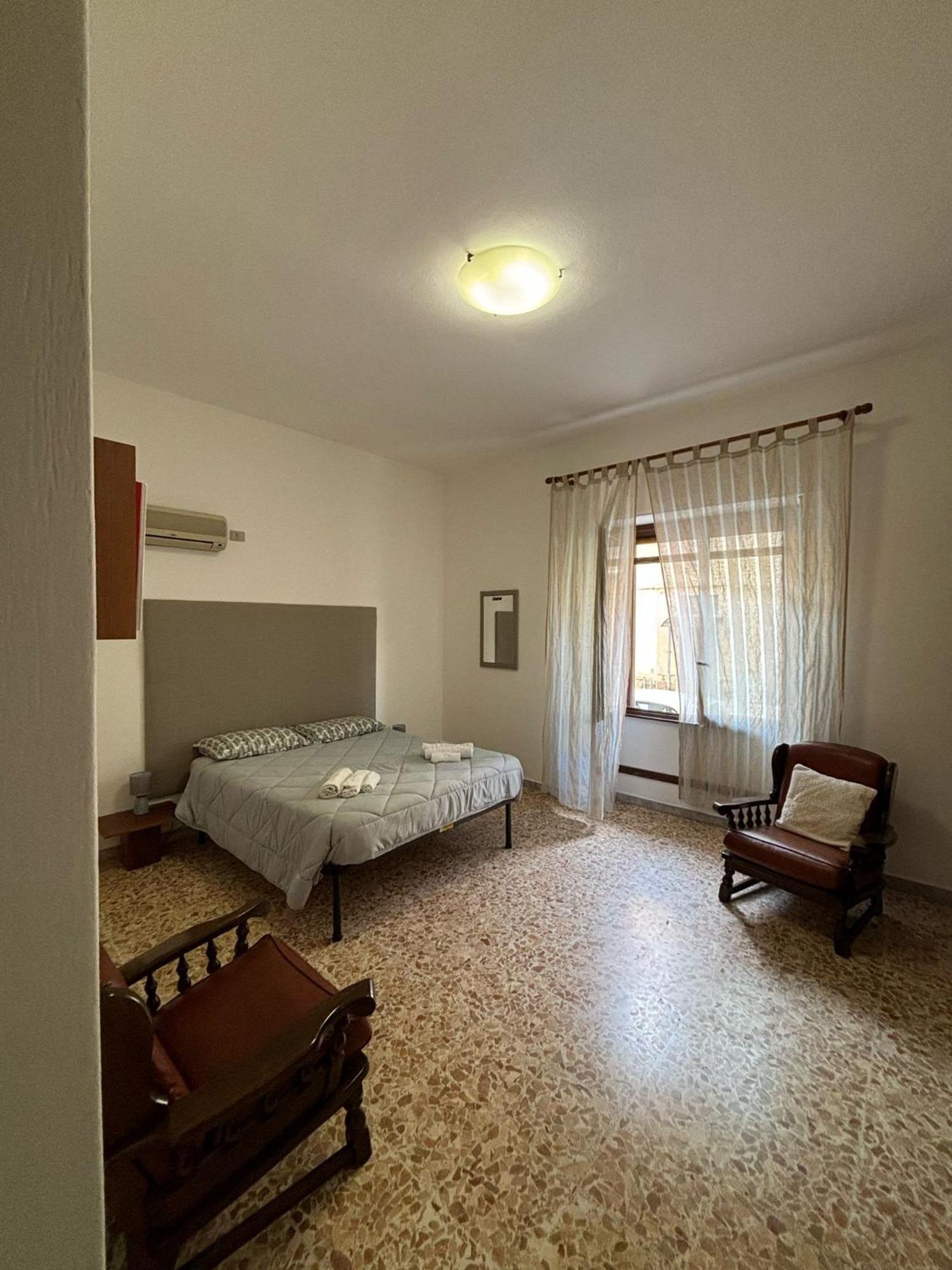Pm 41 Via Ennio Porrino Guest House Alghero Exteriér fotografie