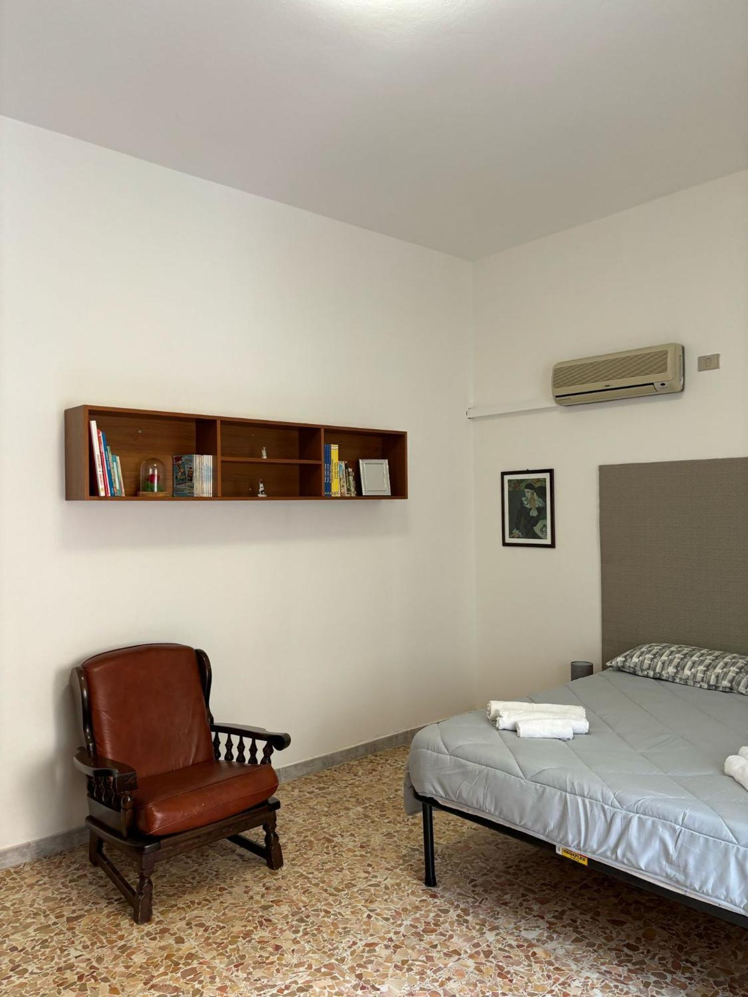 Pm 41 Via Ennio Porrino Guest House Alghero Exteriér fotografie
