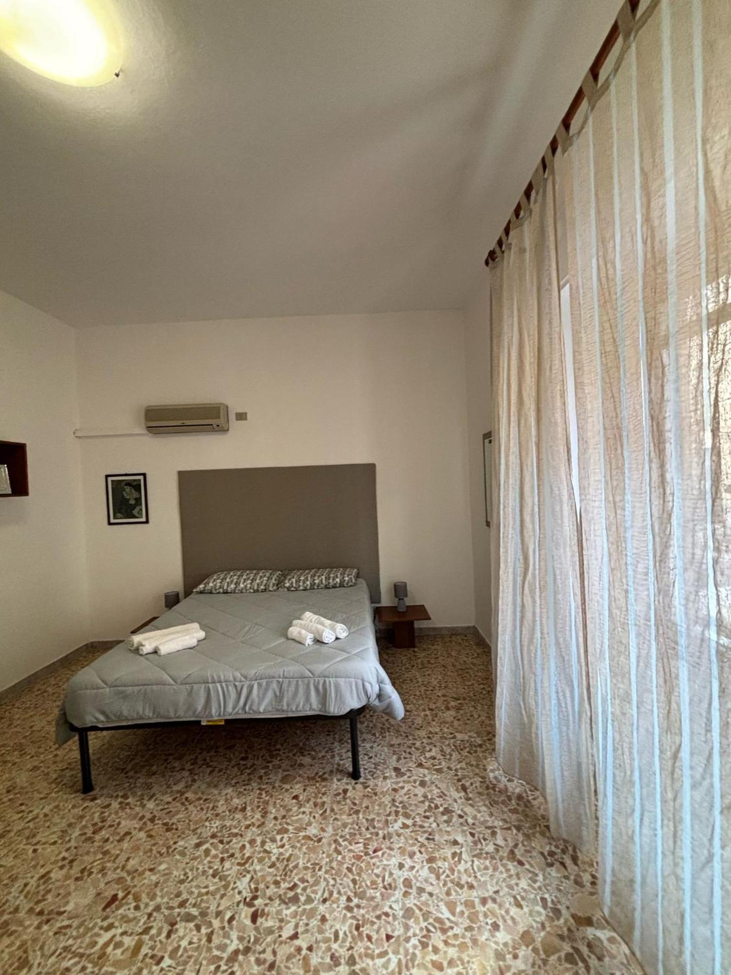 Pm 41 Via Ennio Porrino Guest House Alghero Exteriér fotografie